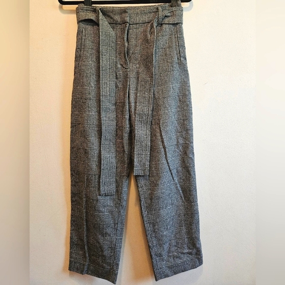 Aritzia Cropped Wool Trousers - Picture 2 of 8